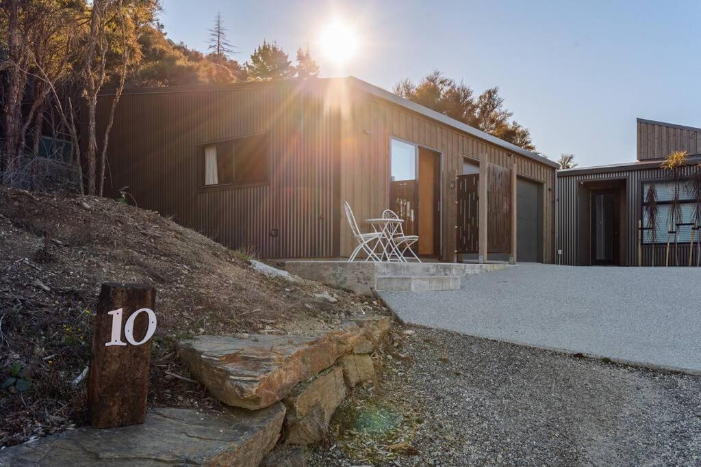 Apartamento Cosy Studio With Mountain Views Wanaka Exterior foto
